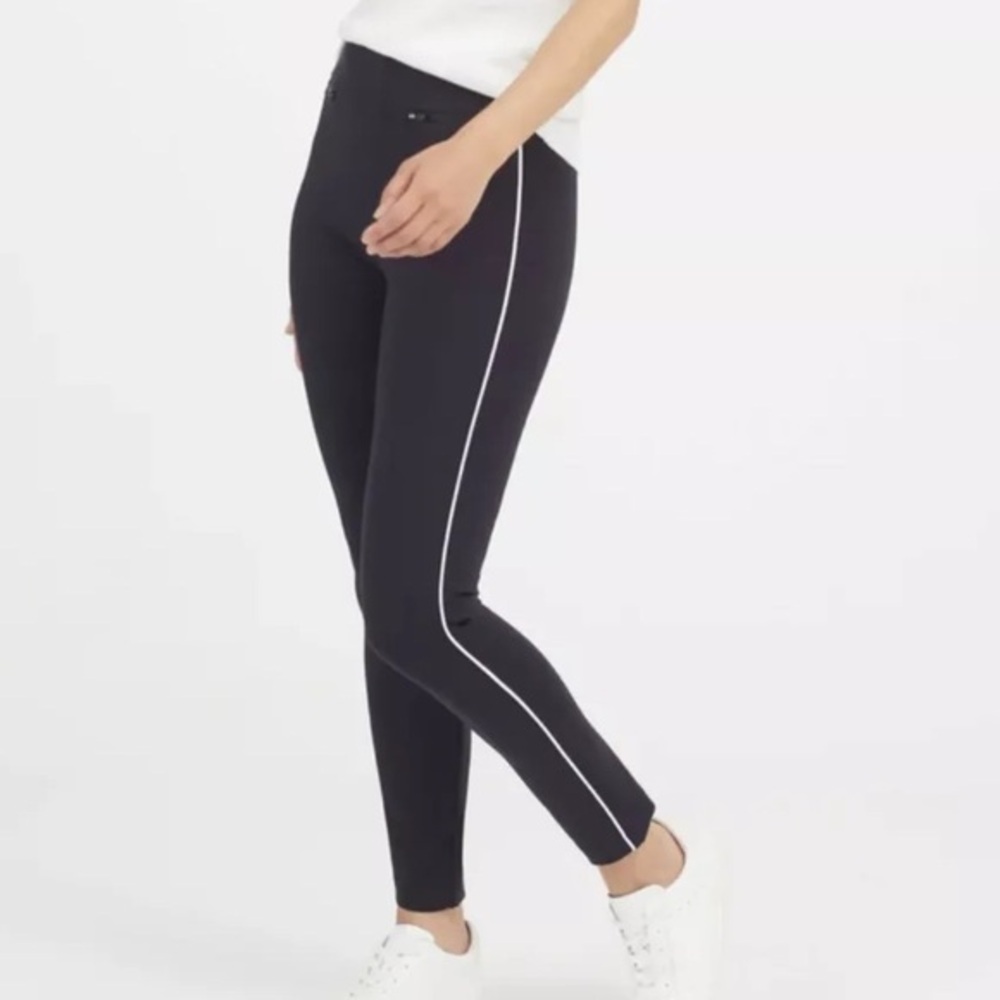 SPANX The Perfect Pant Ankle Piped Skinny in Classic Navy Size S Tall